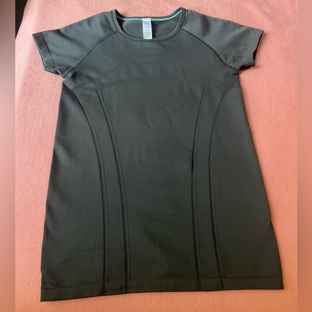 Ivivva Black Athletic Top